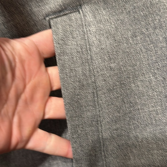 Like New! Men’s SZ XL Carhartt relaxed fit Rain Defender fleece lined jacket. - Picture 8 of 8